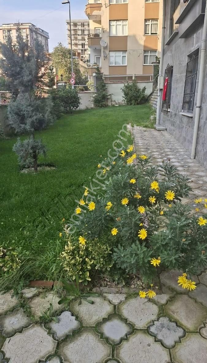 3+1 Geniş Daire Metrobüse Marmaraya Yürüme Mesafesinde - Görsel 22