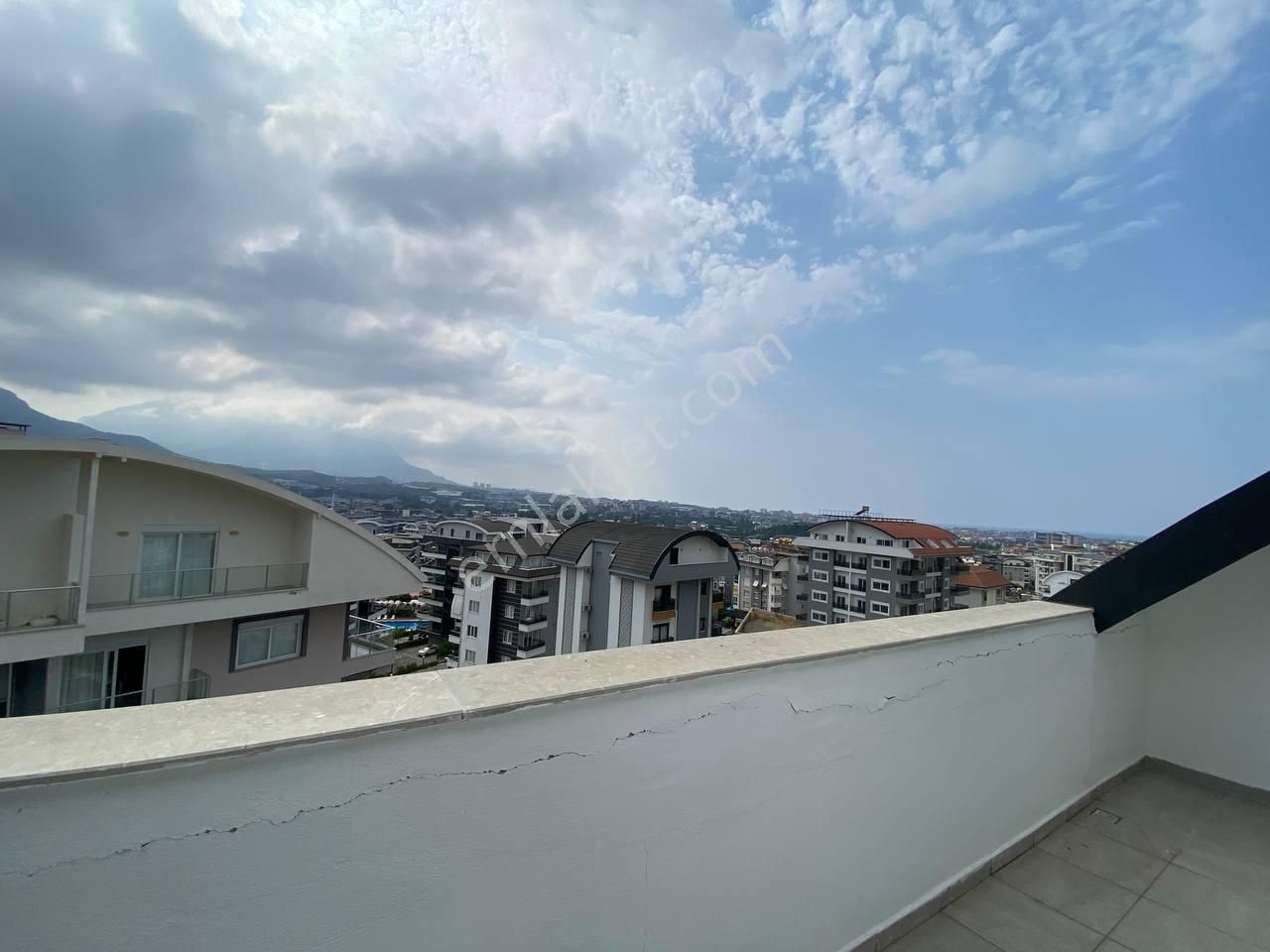 Oba'da Aktiviteli Çift Banyo 2+1 Lüx Eşyalı Sıfır Dubleks Daire - Görsel 22