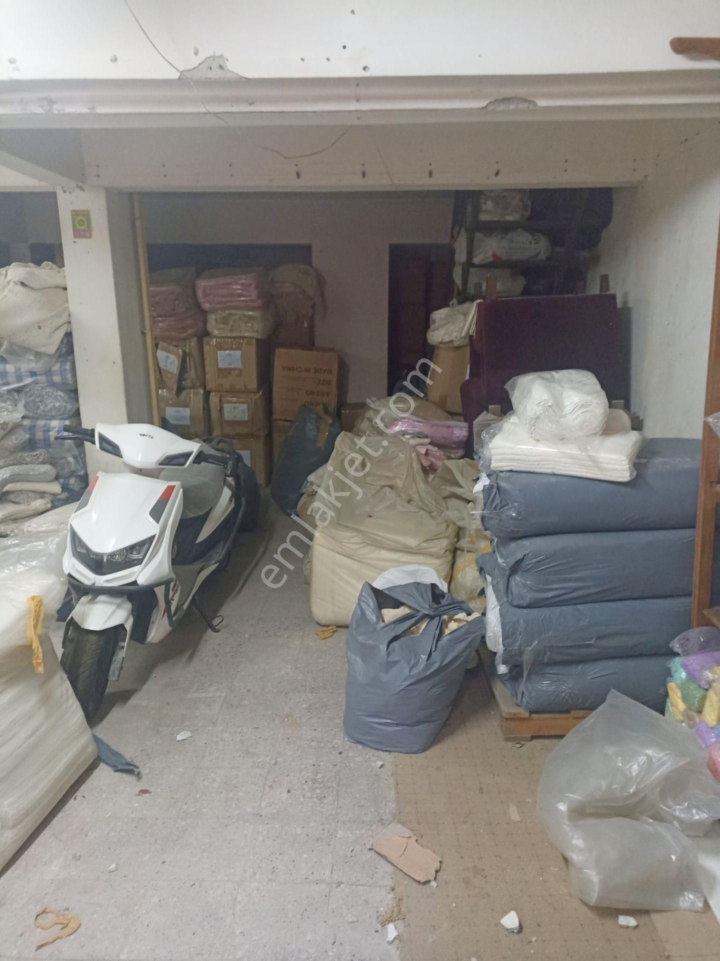 Adliye Yolu Üzerinde 120 M2 Büyük Depolu Satılık Dükkan - Görsel 18