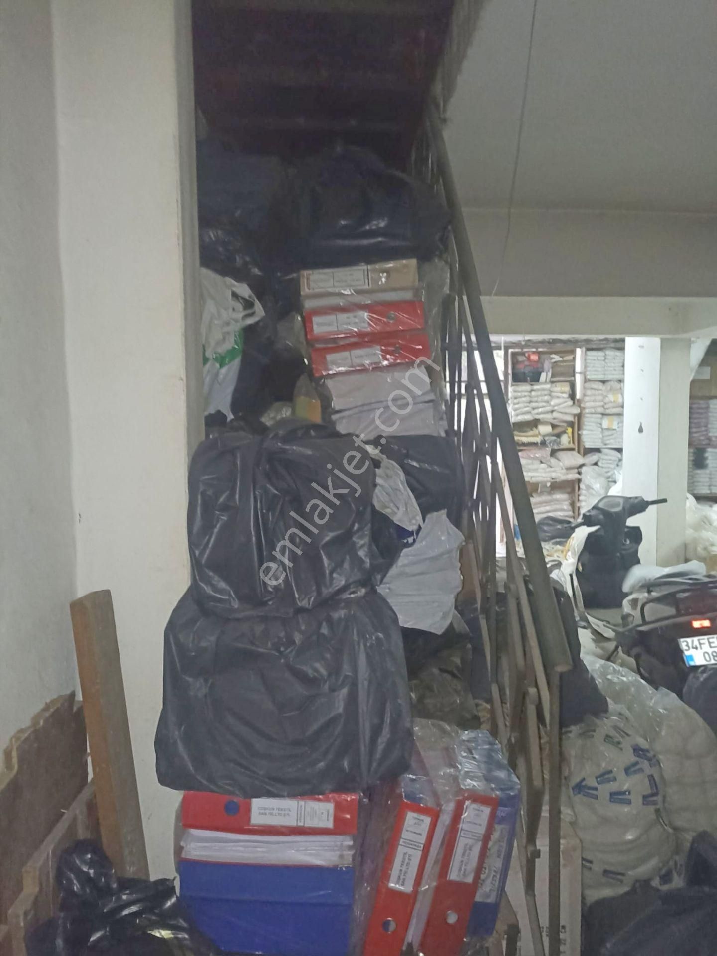 Adliye Yolu Üzerinde 120 M2 Büyük Depolu Satılık Dükkan - Görsel 17