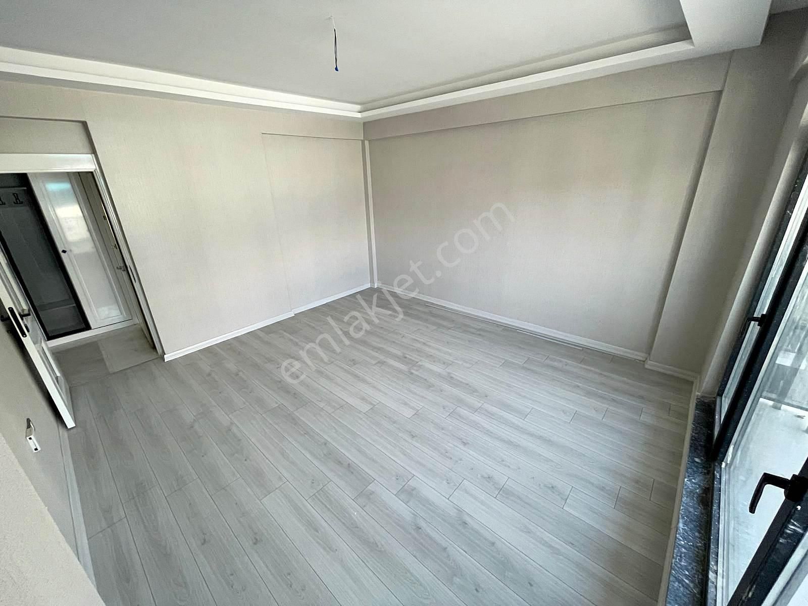 Cadde Paraleli Oturuma Hazır 3+1 Full Yapılı Sıfır Daireler - Görsel 13