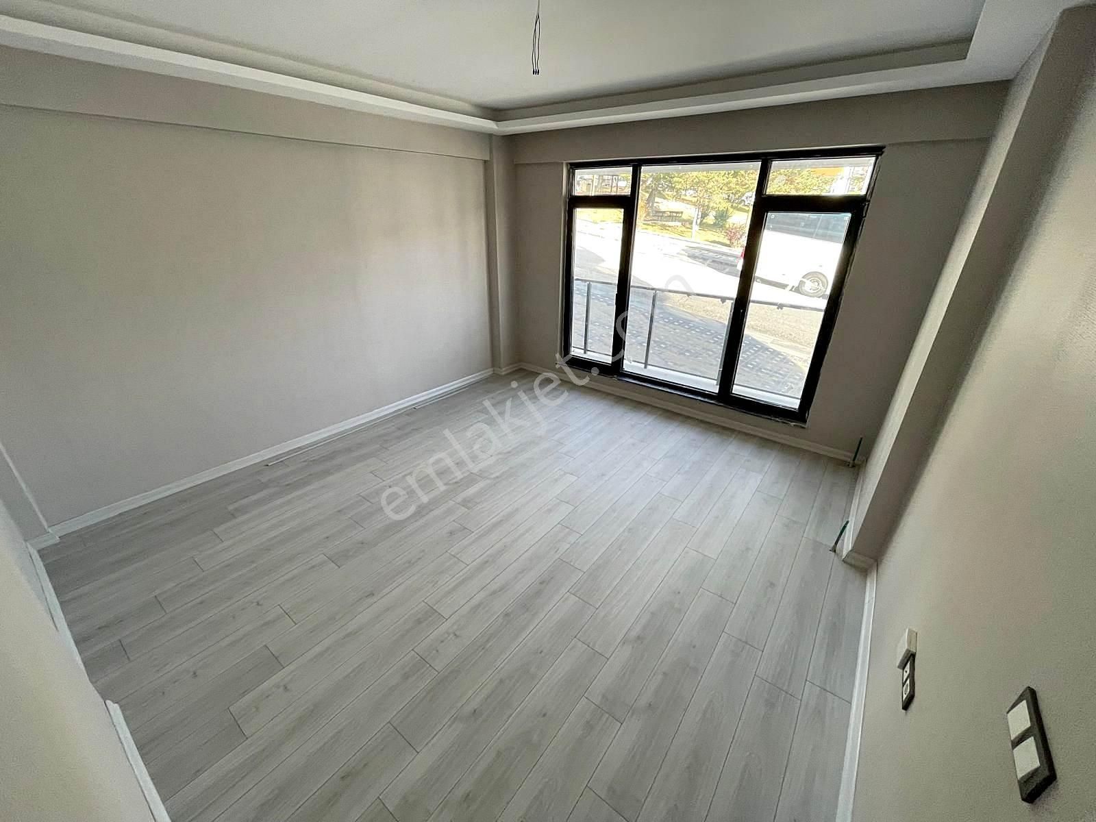 Cadde Paraleli Oturuma Hazır 3+1 Full Yapılı Sıfır Daireler - Görsel 10