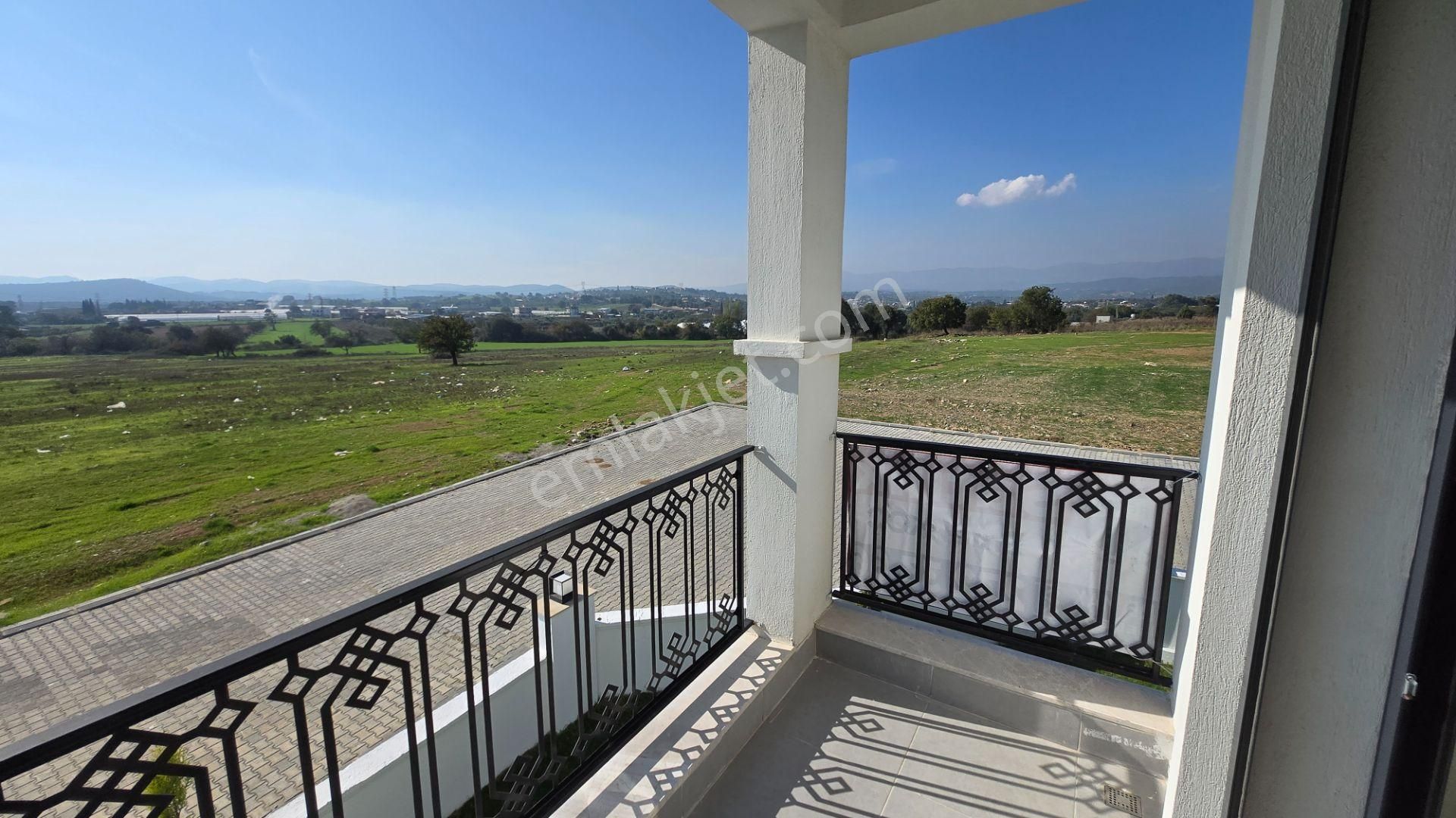 White Life Villaların'da Müstakil Bahçeli 4+1 Triplex Satılık Villa - Görsel 23