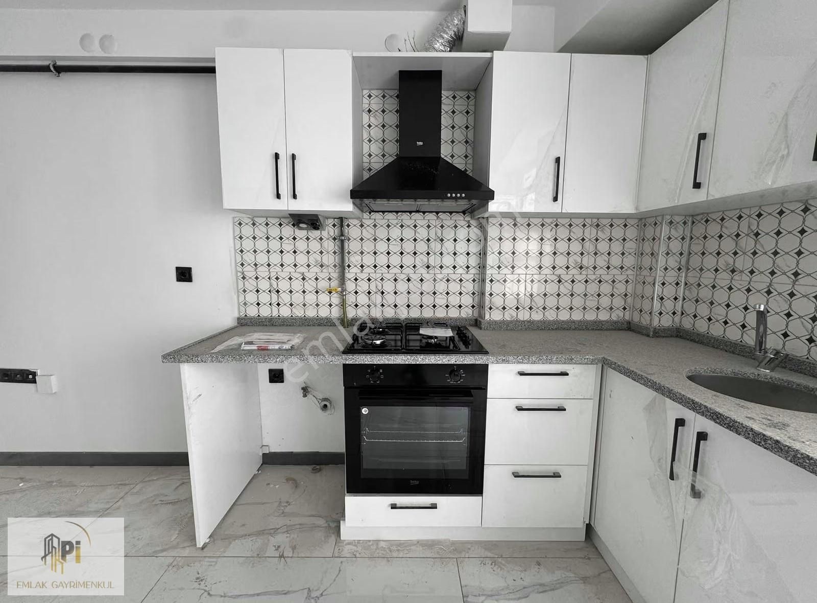 Pi Gayrimenkul'den Şarhöyük Yücel Sk Balkonlu Apart - Görsel 8