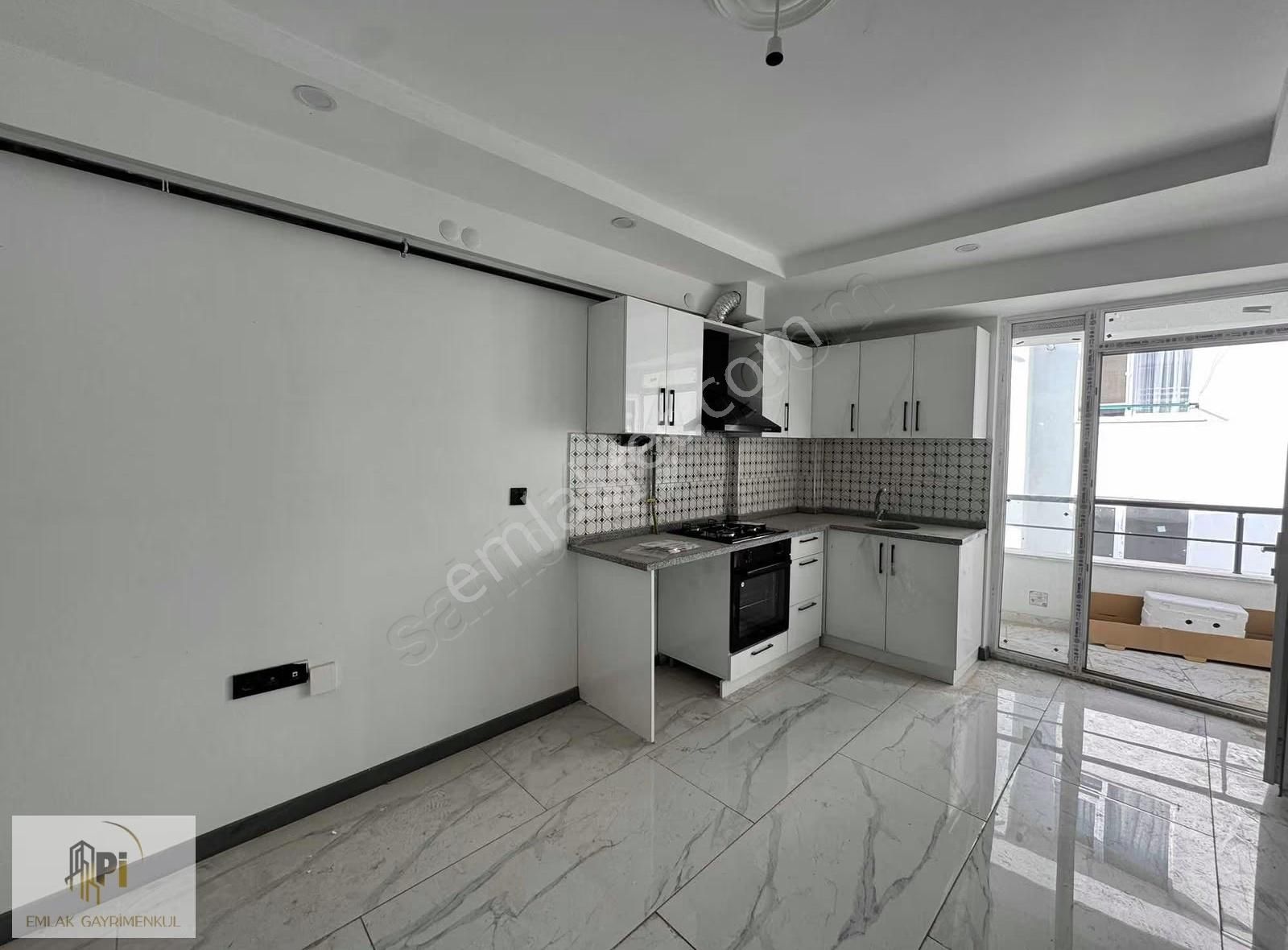 Pi Gayrimenkul'den Şarhöyük Yücel Sk Balkonlu Apart - Görsel 2