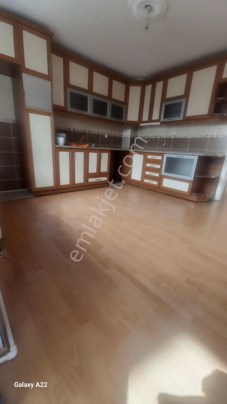 Şehıtlık Mah. Kiralık 4+1 - Görsel 13