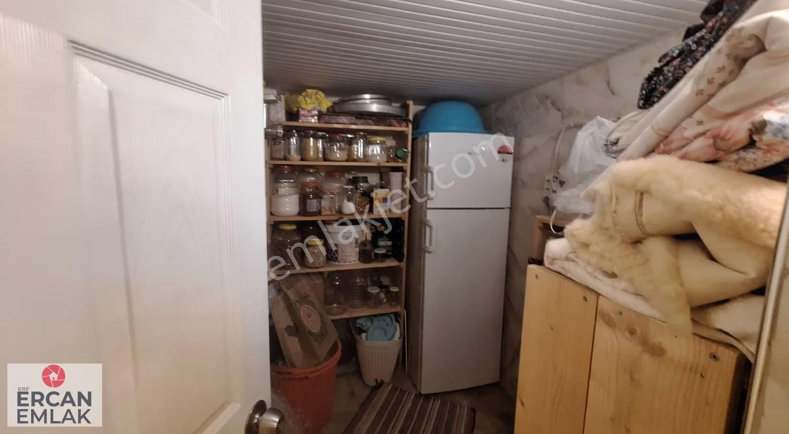 Ahmet Beyli'de Satılık Tadilatlı Antik Köy Evi Ve Çiflik - Görsel 17