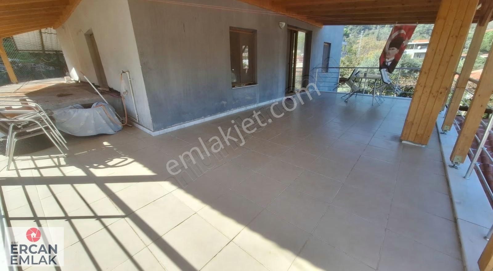 Ahmet Beyli'de Satılık Tadilatlı Antik Köy Evi Ve Çiflik - Görsel 6