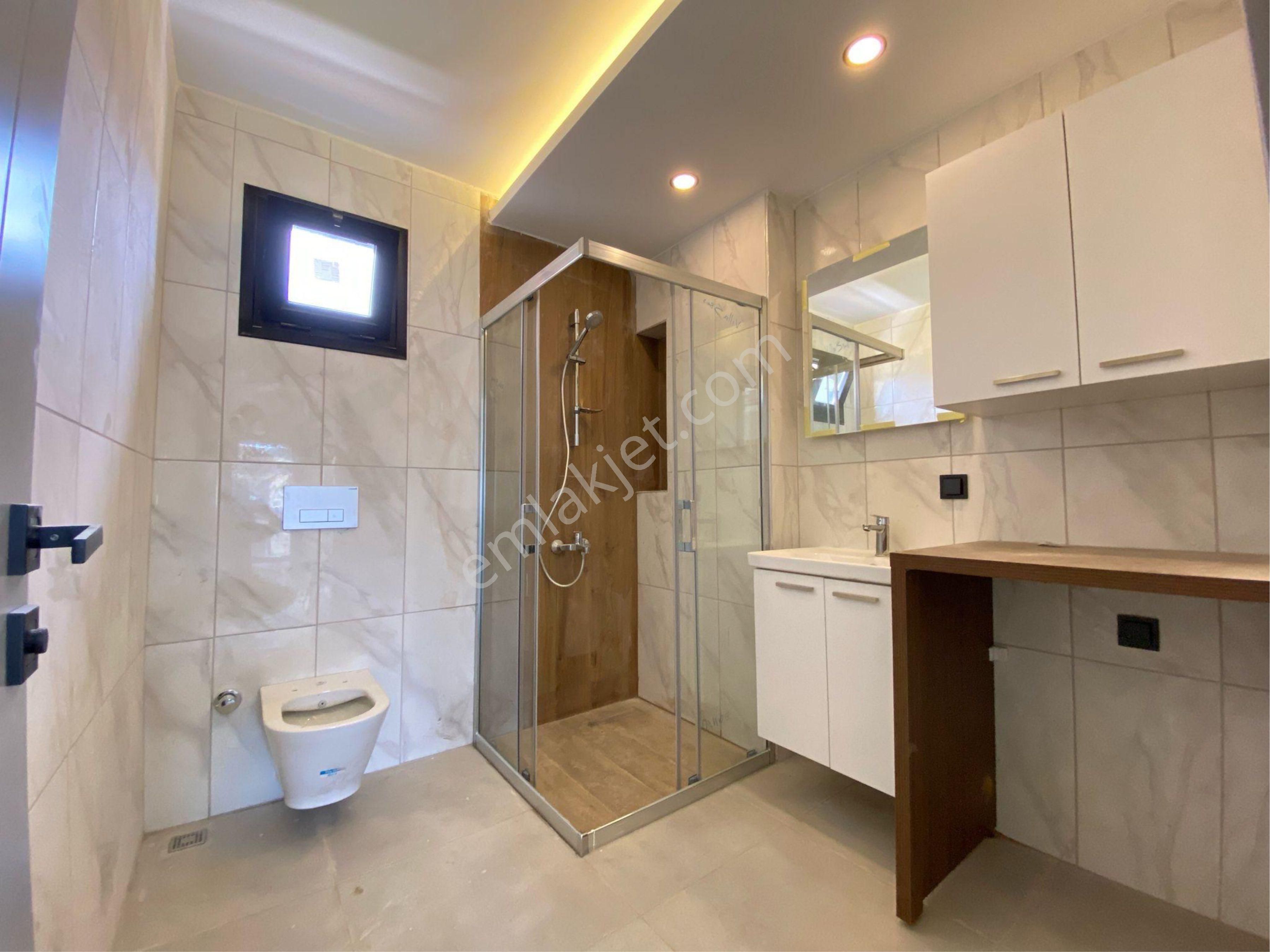 Kuşadası’nda Denize Yakın Havuzlu Tek Müstakil Satılık Villa - Görsel 7