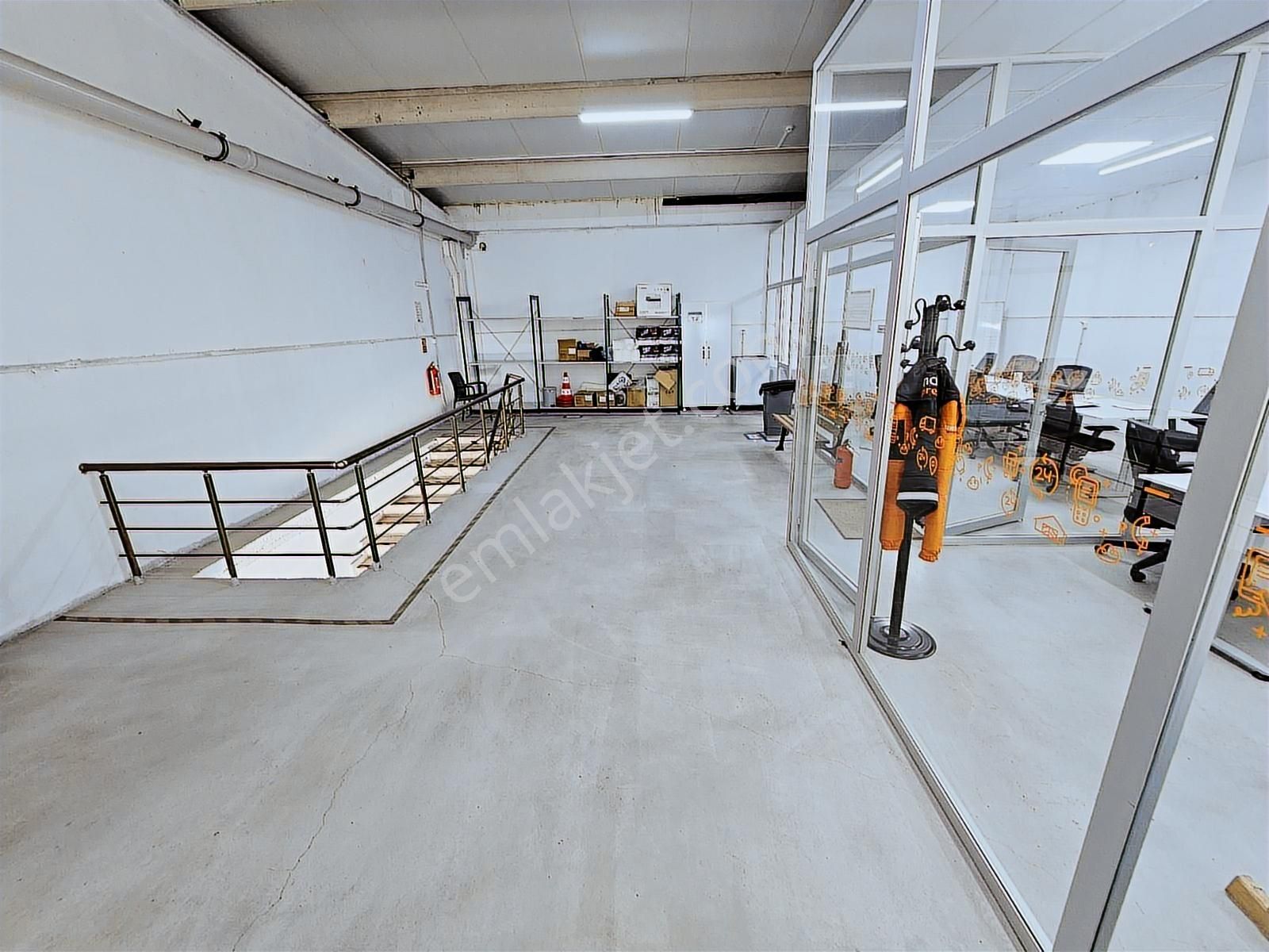 Keşan Ticaret Merkezi'nde Kurumsal Kiracılı Satılık İş Yeri - Görsel 12