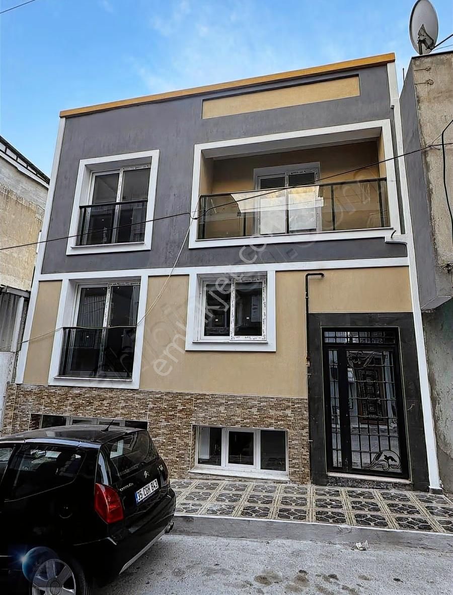 Buca İnönü Mah/de Satılık 3 Katlı Sıfır Müstakil - Görsel 6