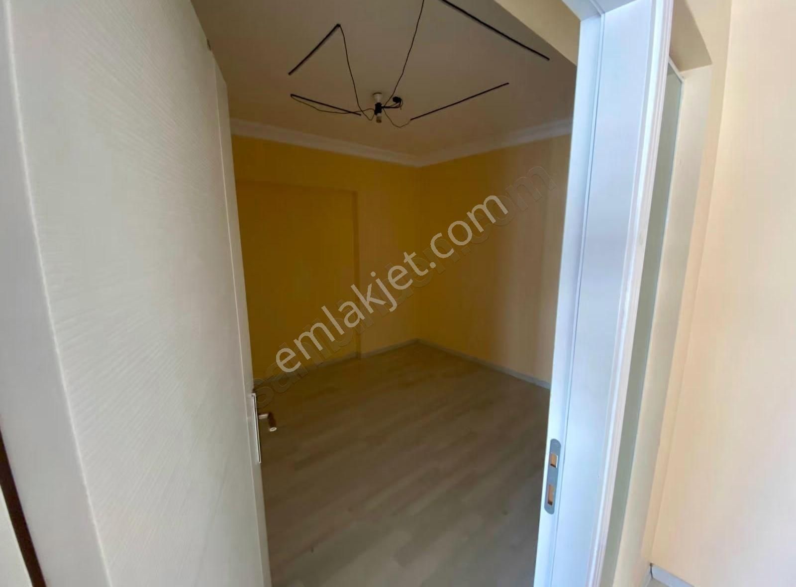 Hill İstanbul Konakları`nda Kiralık 2+1 Daire - Görsel 2