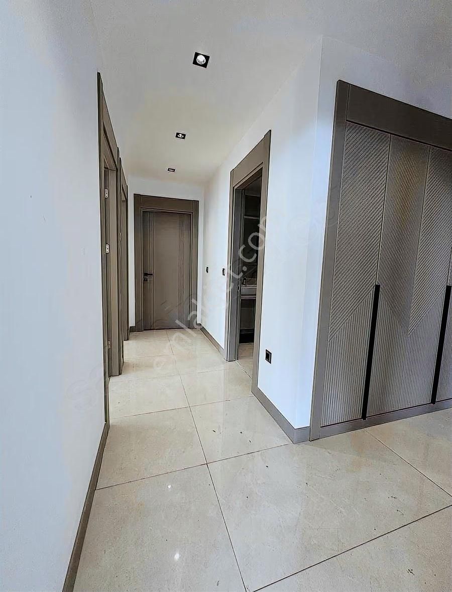 Bella Vista Mimaroba`da 3+1 Kiralık Lüks Daire - Görsel 13