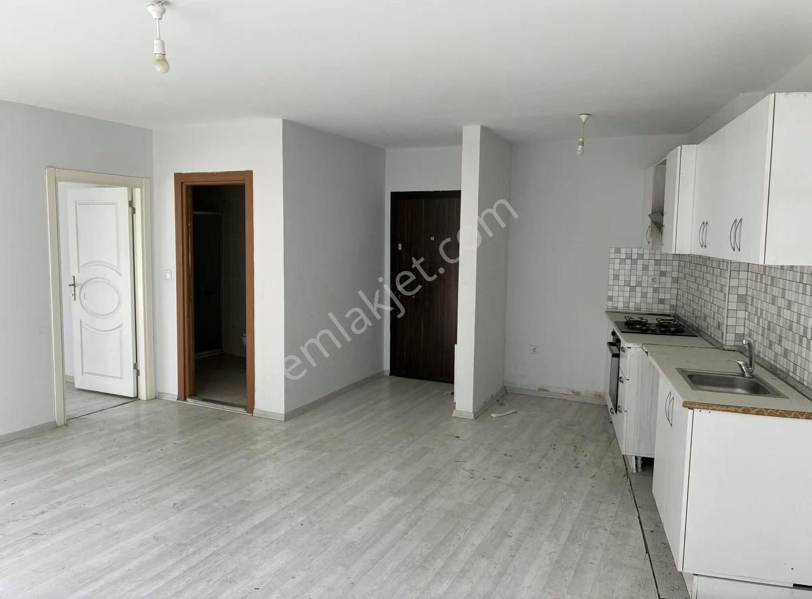 Hıll Istanbul Konakları-satılık 1+1 Daire-metrobüse Yakın