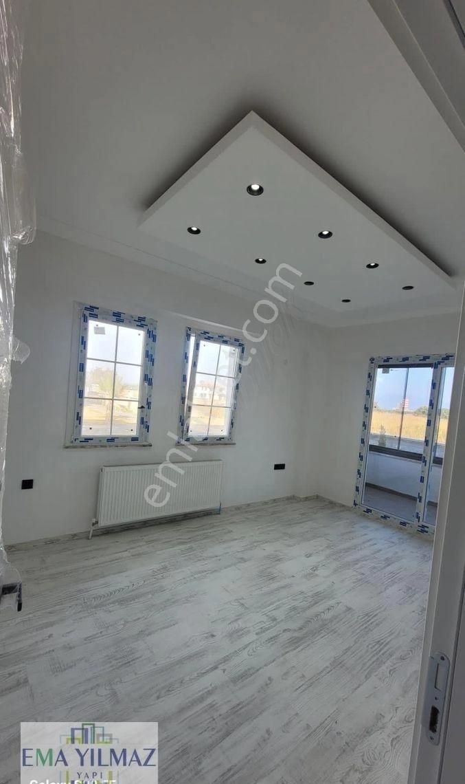Deniz Tarafı İskanlı Gömeç Bostan Sitesi Cam Balkonlu 77 M2 1+1 - Görsel 8