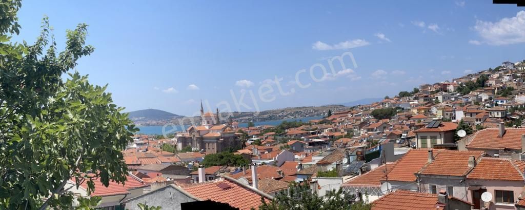 Ayvalık Merkez'de Deniz Manzaralı Bahçeli 2 Katlı Müstakil Kagir Ev - Görsel 31