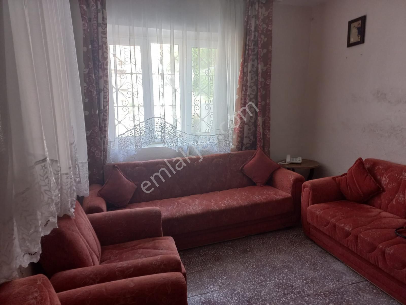 Ayvalık Merkez'de Deniz Manzaralı Bahçeli 2 Katlı Müstakil Kagir Ev - Görsel 6