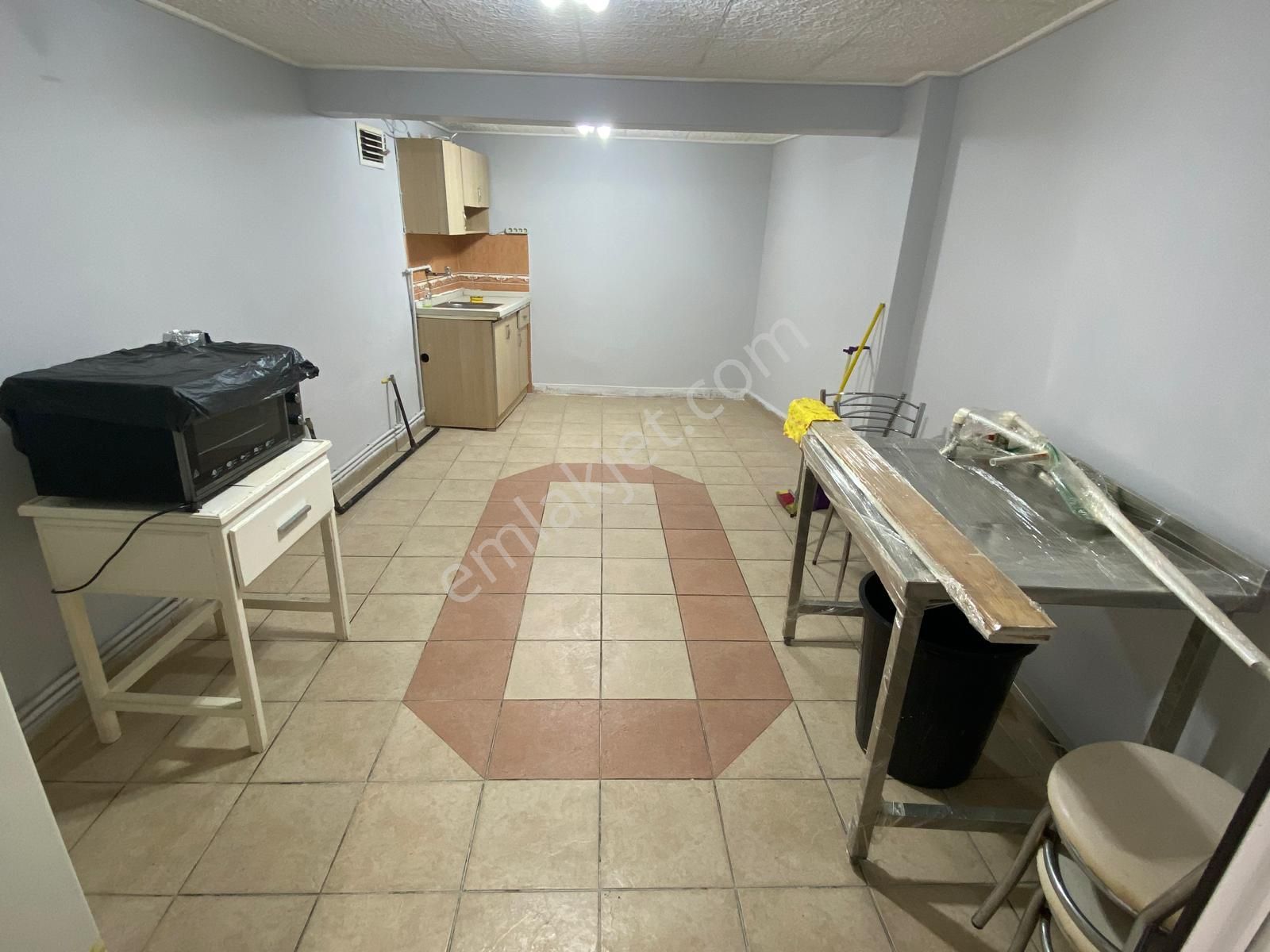 Osmangazi Muradiye'de Kiralık Dükkan - Görsel 4
