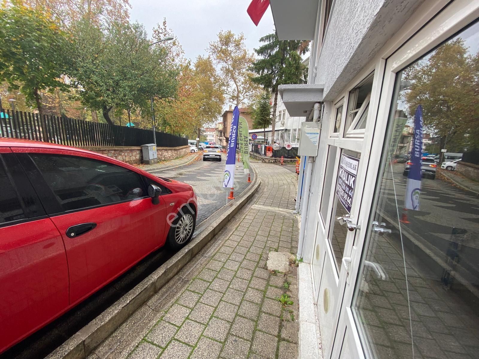 Osmangazi Muradiye'de Kiralık Dükkan - Görsel 9