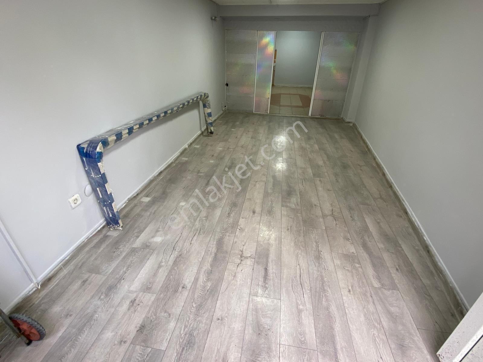 Osmangazi Muradiye'de Kiralık Dükkan