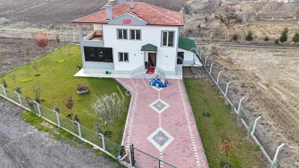 Rıza Acar'dan Örencik Mahallesinde 4+2 1266m² Tek Tapu Müstakil - Görsel 35