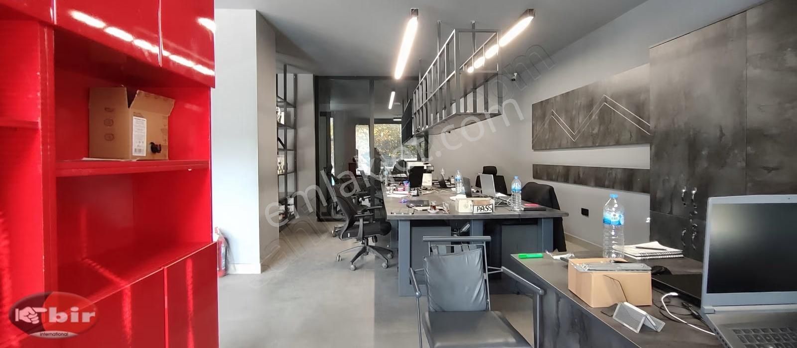 Gökkuşağı Osman Tan Caddesi'nde Asma Katlı Satılık Ofis - Görsel 2