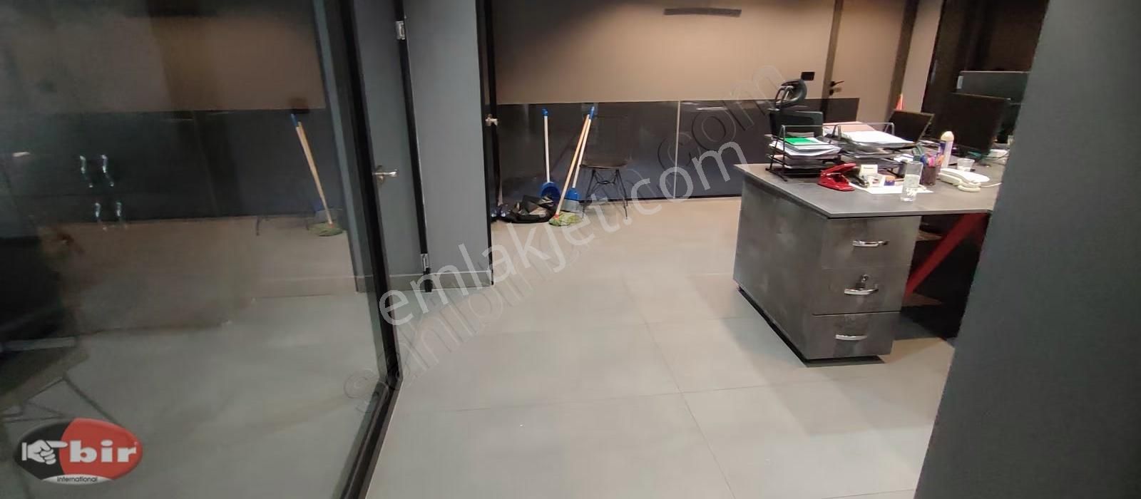 Gökkuşağı Osman Tan Caddesi'nde Asma Katlı Satılık Ofis - Görsel 18