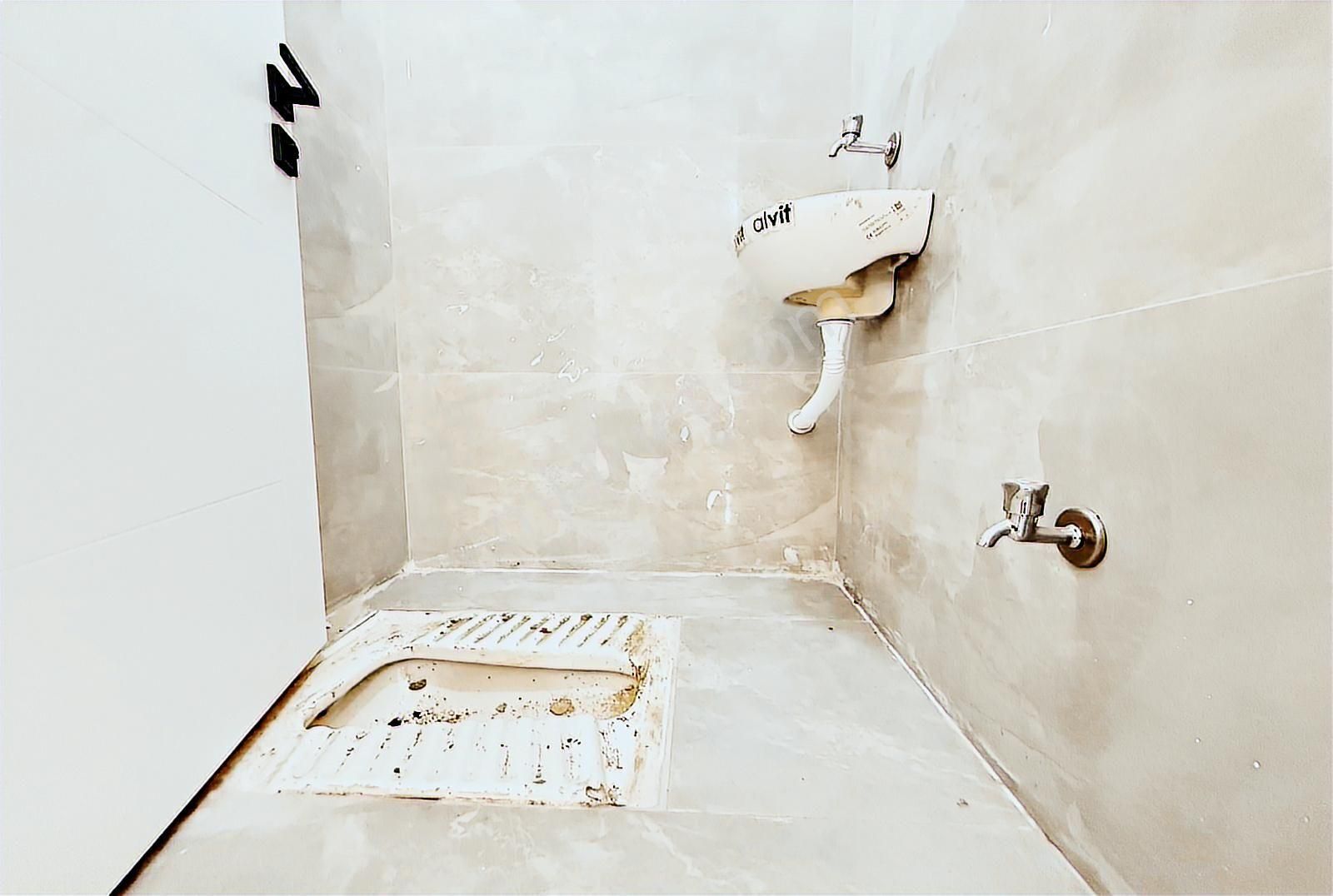 Avcılar Merkezde Sıfır 3+1 Kapalı Otoparklı Ara Kat Daire - Görsel 20