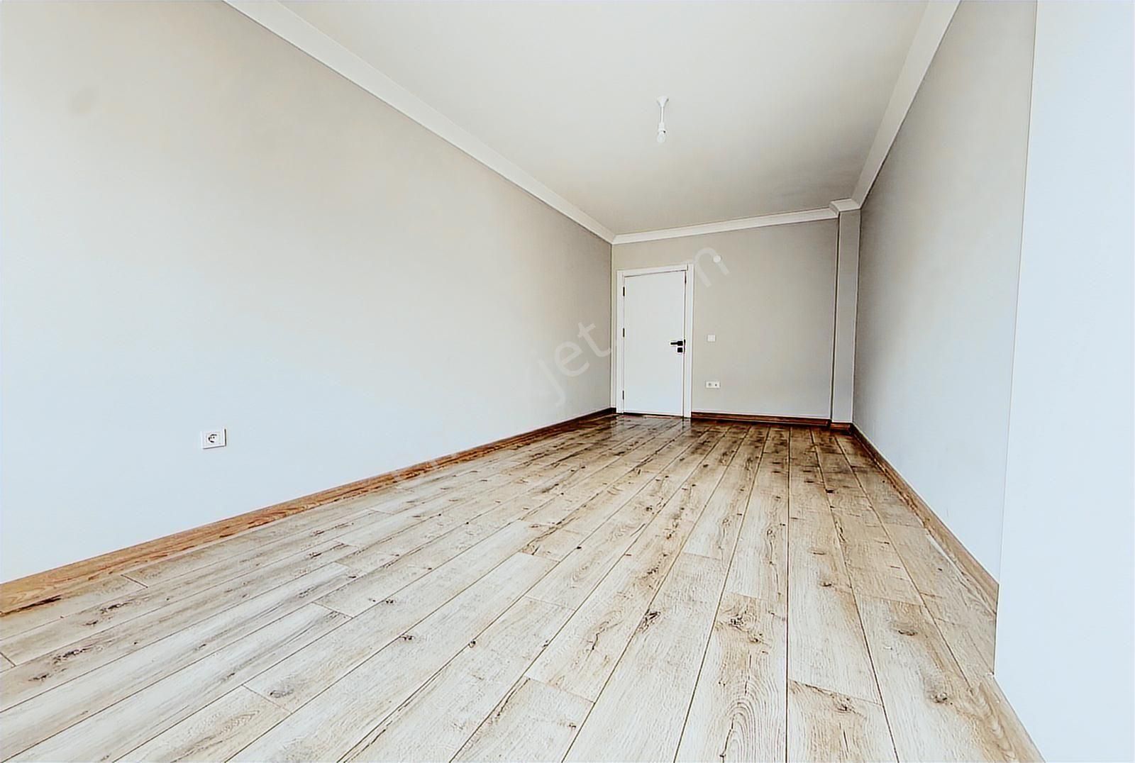 Avcılar Merkezde Sıfır 3+1 Kapalı Otoparklı Ara Kat Daire - Görsel 16