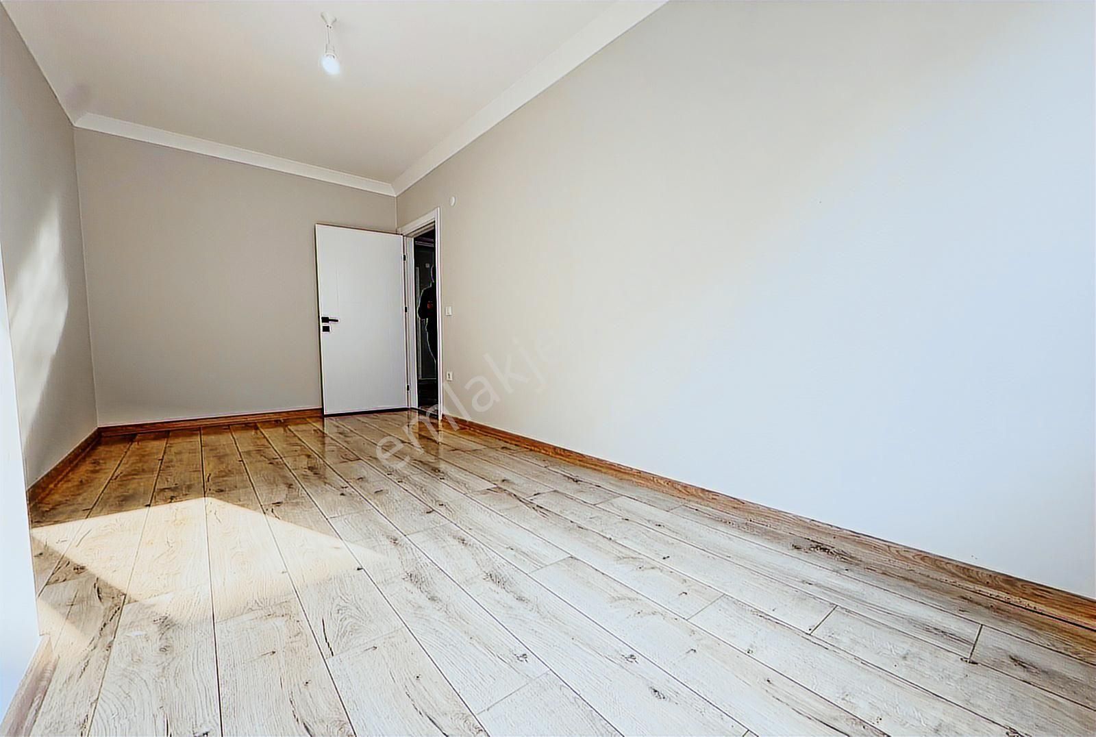 Avcılar Merkezde Sıfır 3+1 Kapalı Otoparklı Ara Kat Daire - Görsel 30