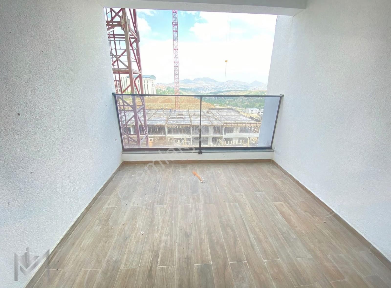 Skylıne Tower'da 4,5+1 8. Kat Konumunda Satılık Lüks Daire!!! - Görsel 4