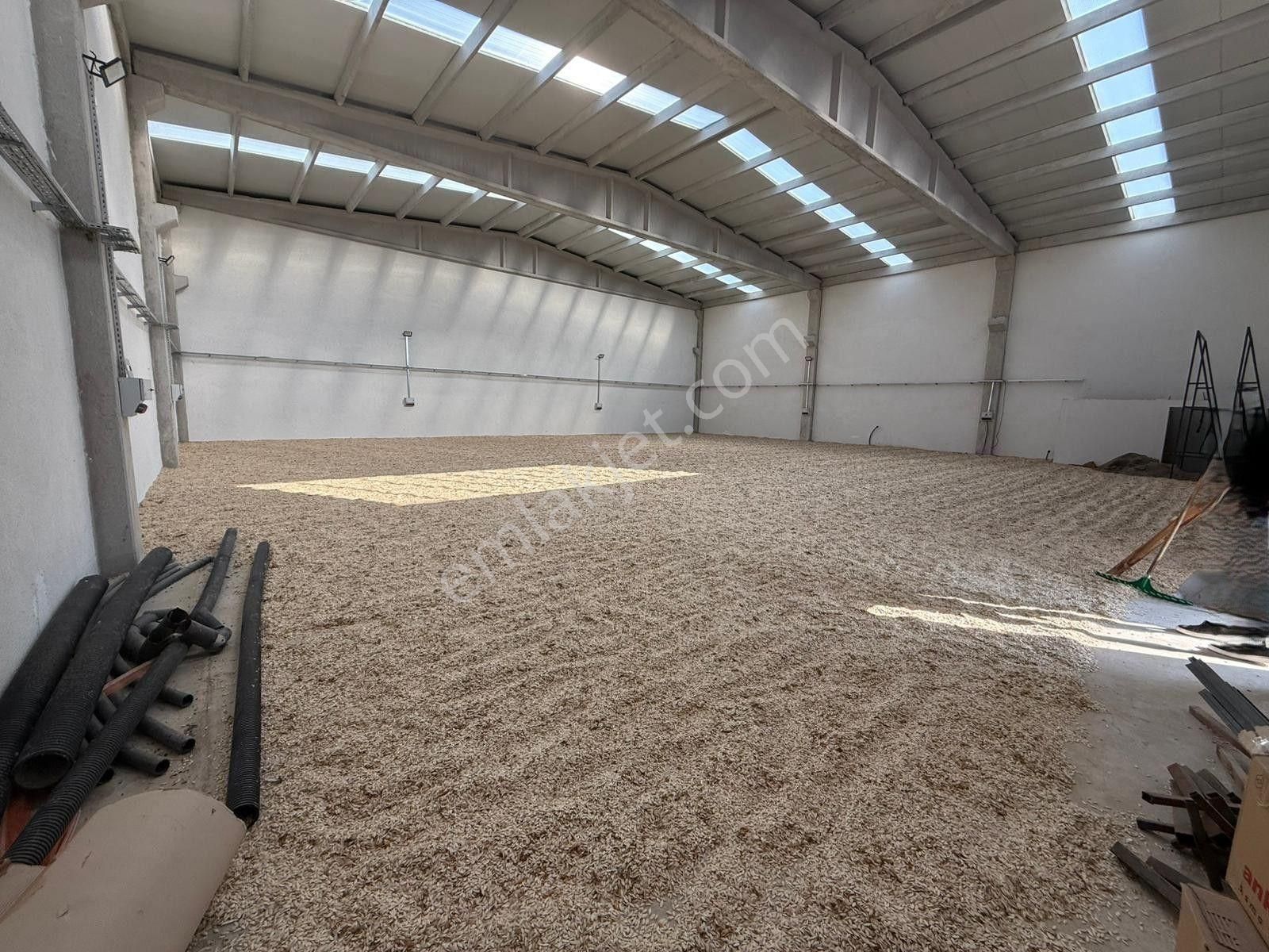 Rıza Acar'dan Kahramankazan'da Satılık Fabrika 650 M² Kapalı - Görsel 14