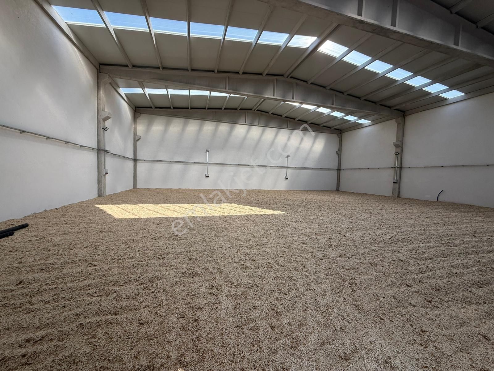 Rıza Acar'dan Kahramankazan'da Satılık Fabrika 650 M² Kapalı - Görsel 12