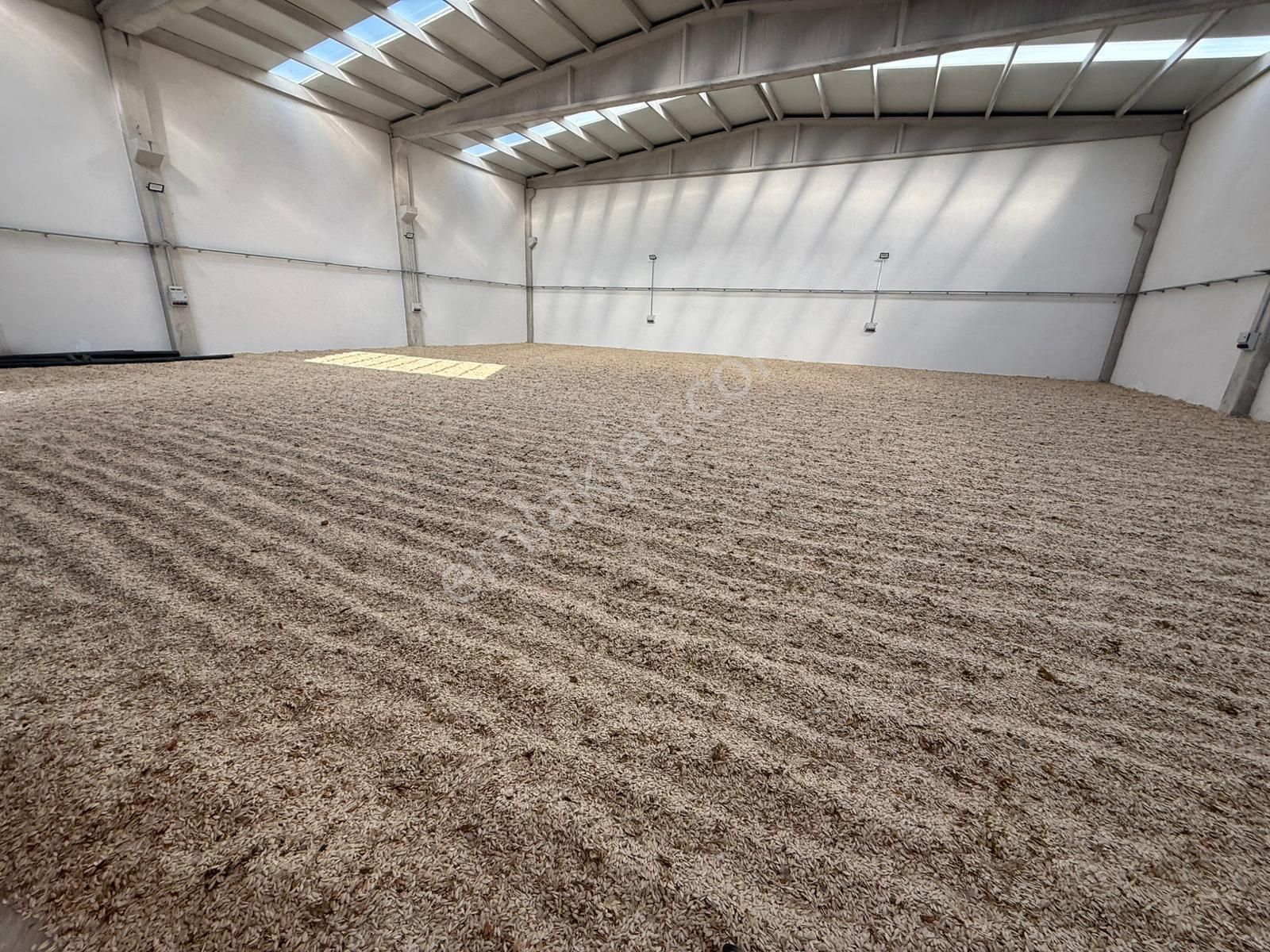 Rıza Acar'dan Kahramankazan'da Satılık Fabrika 650 M² Kapalı - Görsel 11