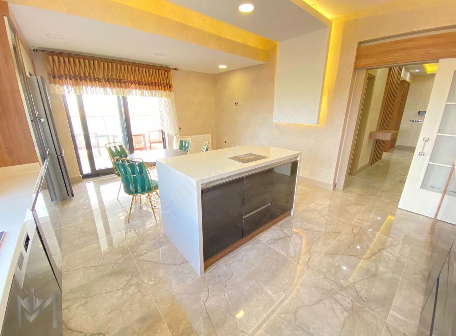 Skylıne Tower'da 4,5+1 5. Kat 205m² Net Satılık Lüks Daire!!! - Görsel 2