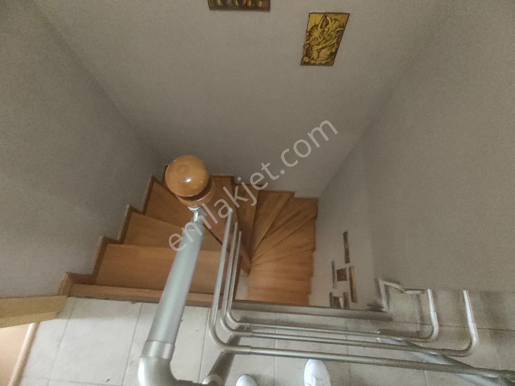 Emlak Dünyasından Yalı'da Sahilde Ara Kat 3+2 Dubleks - Görsel 10