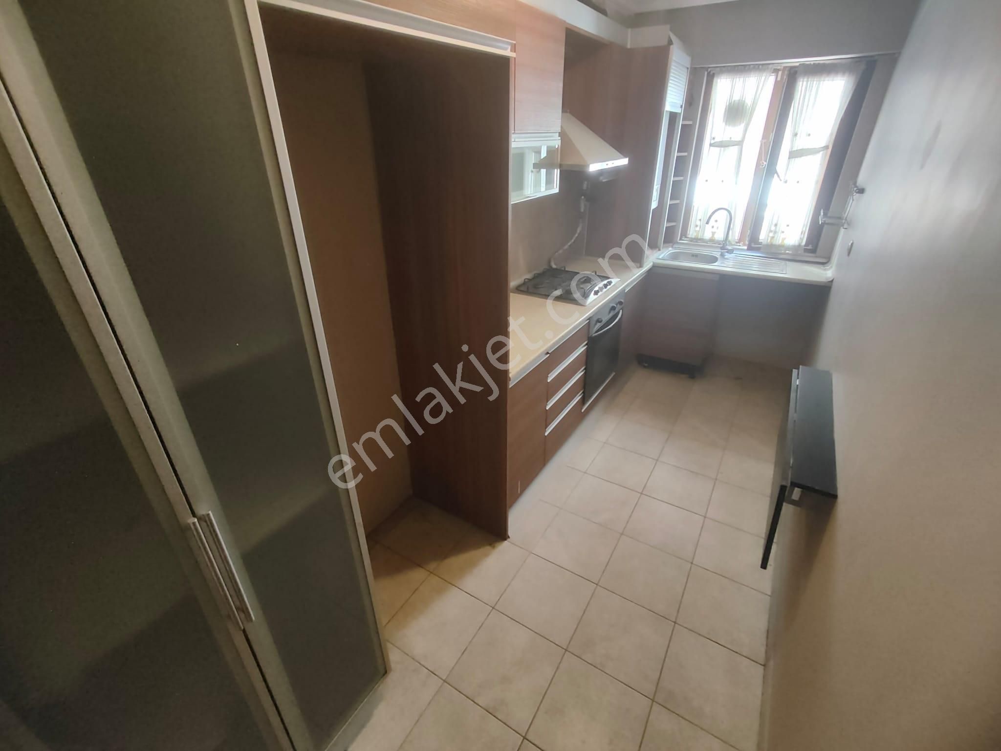 Emlak Dünyasından Yalı'da Sahilde Ara Kat 3+2 Dubleks - Görsel 7