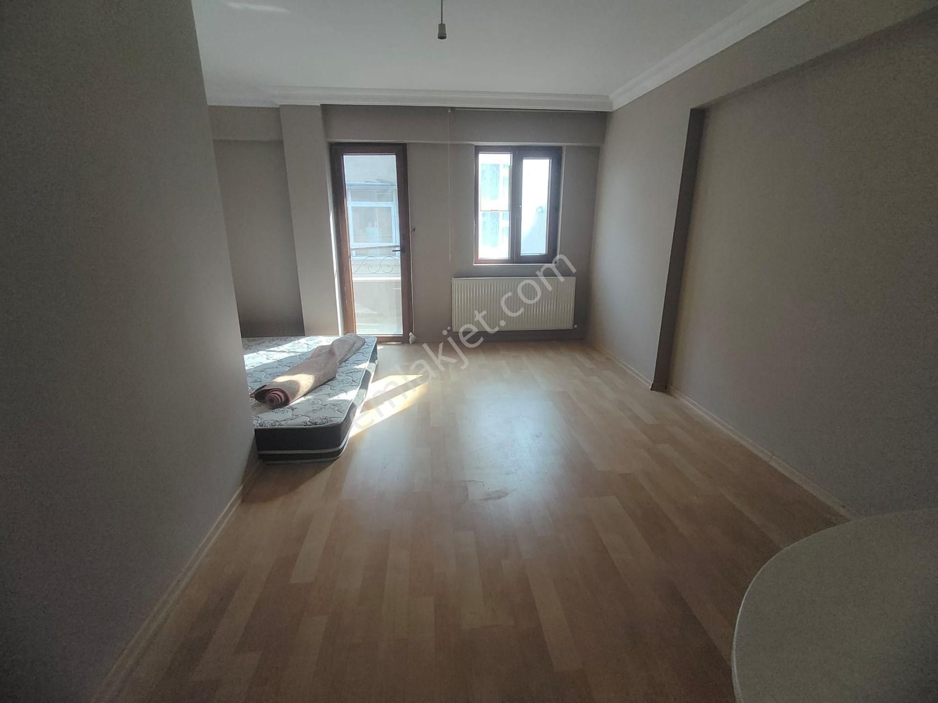 Emlak Dünyasından Yalı'da Sahilde Ara Kat 3+2 Dubleks - Görsel 12