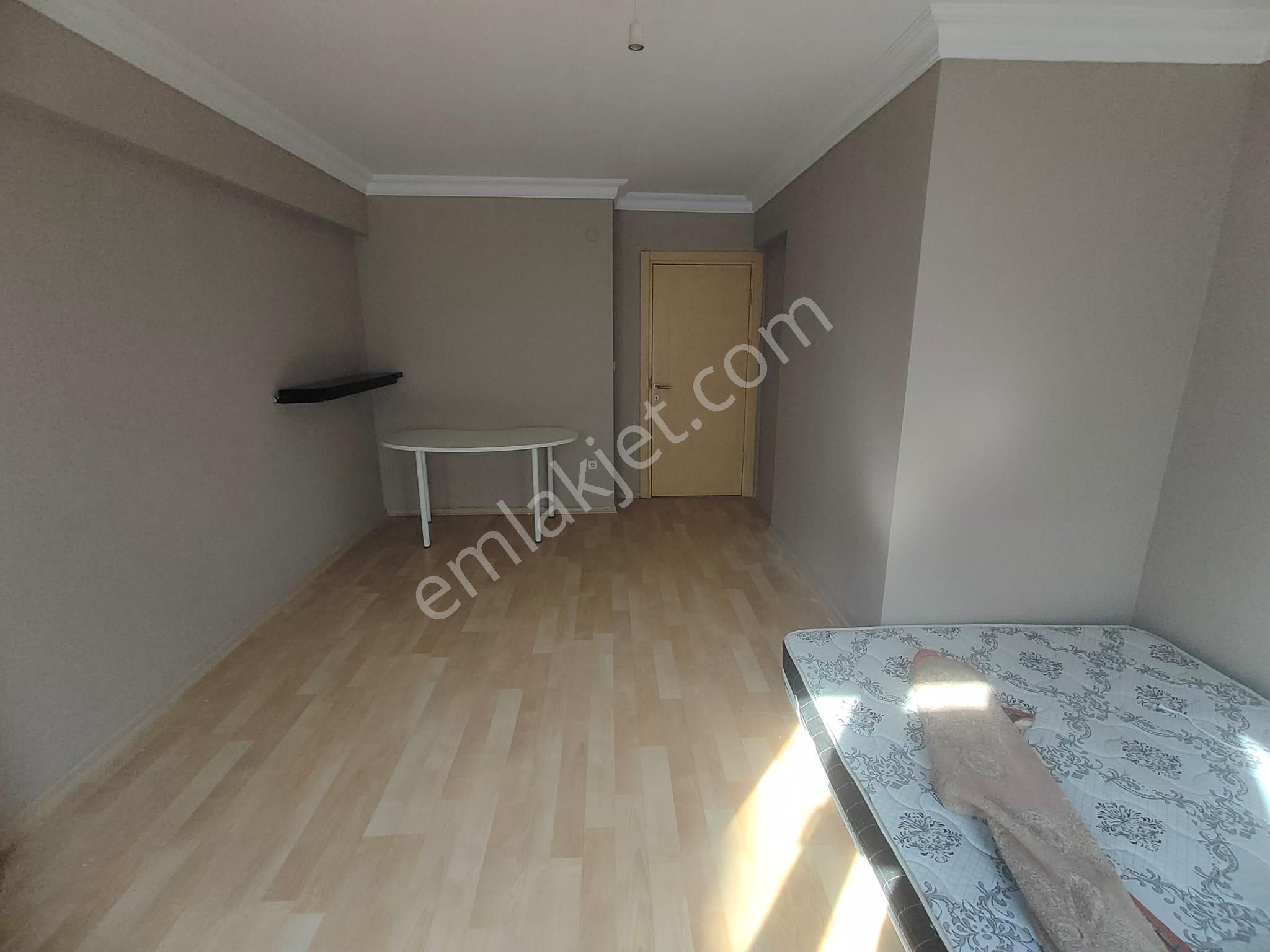 Emlak Dünyasından Yalı'da Sahilde Ara Kat 3+2 Dubleks - Görsel 13