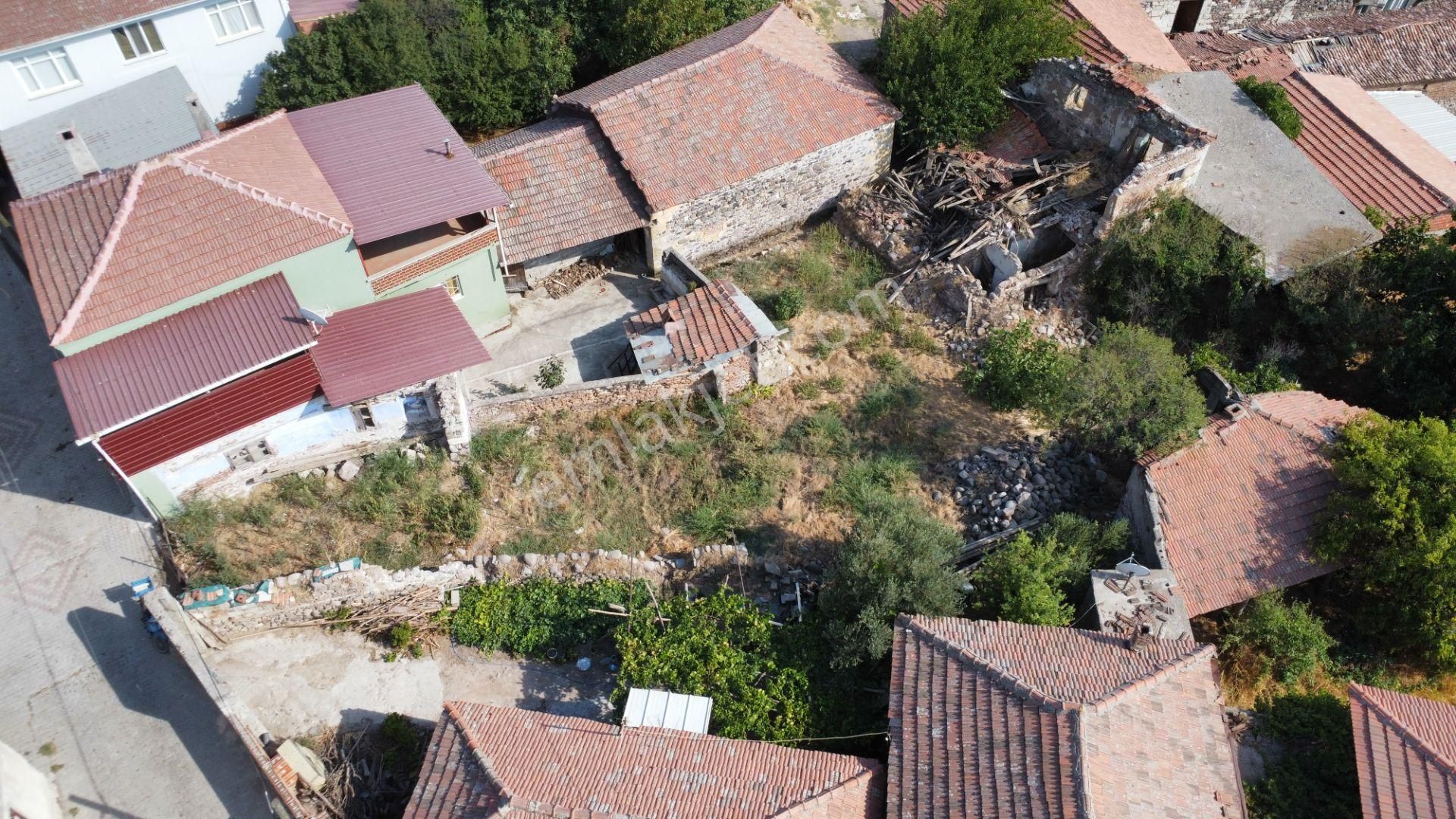 Ezine Bahçeli Köyünde İmarlı 226 M2 Arsa Han Emlak Otomotiv'den - Görsel 7