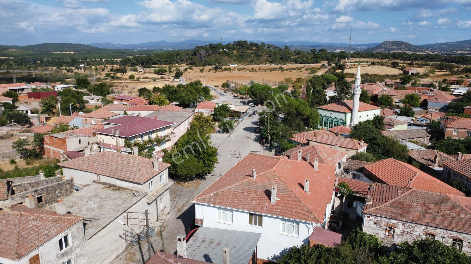 Ezine Bahçeli Köyünde İmarlı 226 M2 Arsa Han Emlak Otomotiv'den - Görsel 17