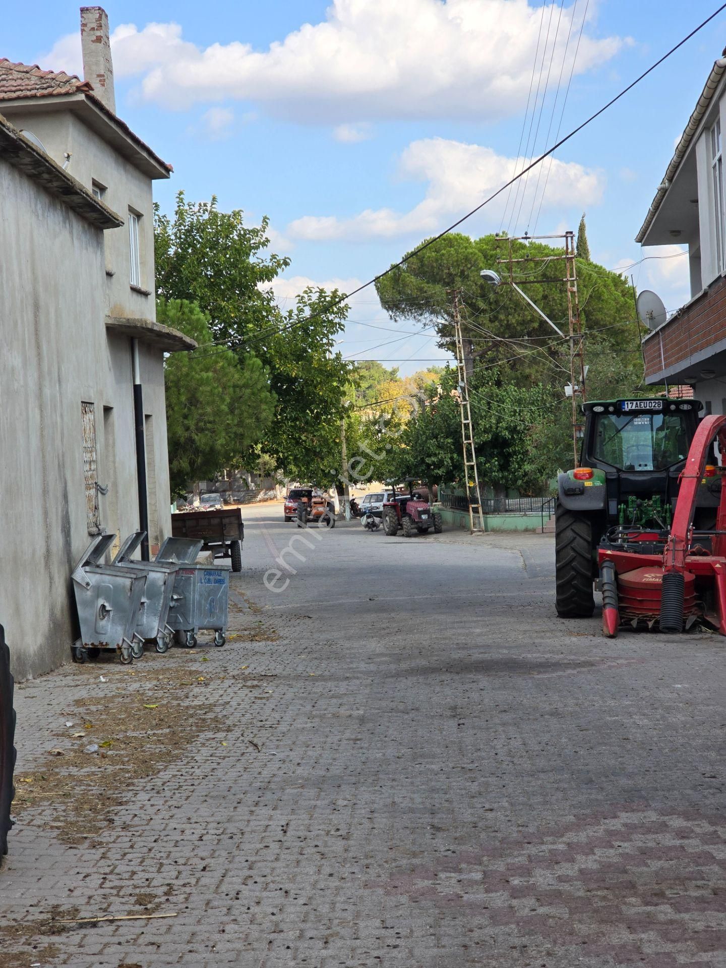 Ezine Bahçeli Köyünde İmarlı 226 M2 Arsa Han Emlak Otomotiv'den - Görsel 31