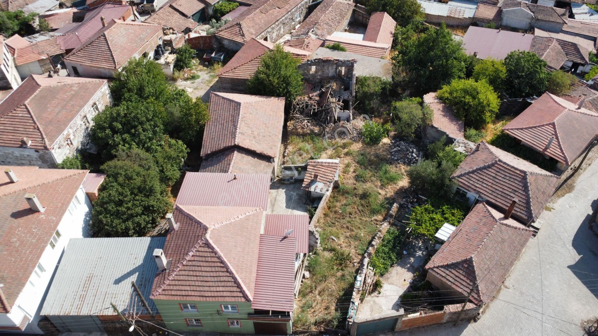 Ezine Bahçeli Köyünde İmarlı 226 M2 Arsa Han Emlak Otomotiv'den - Görsel 12
