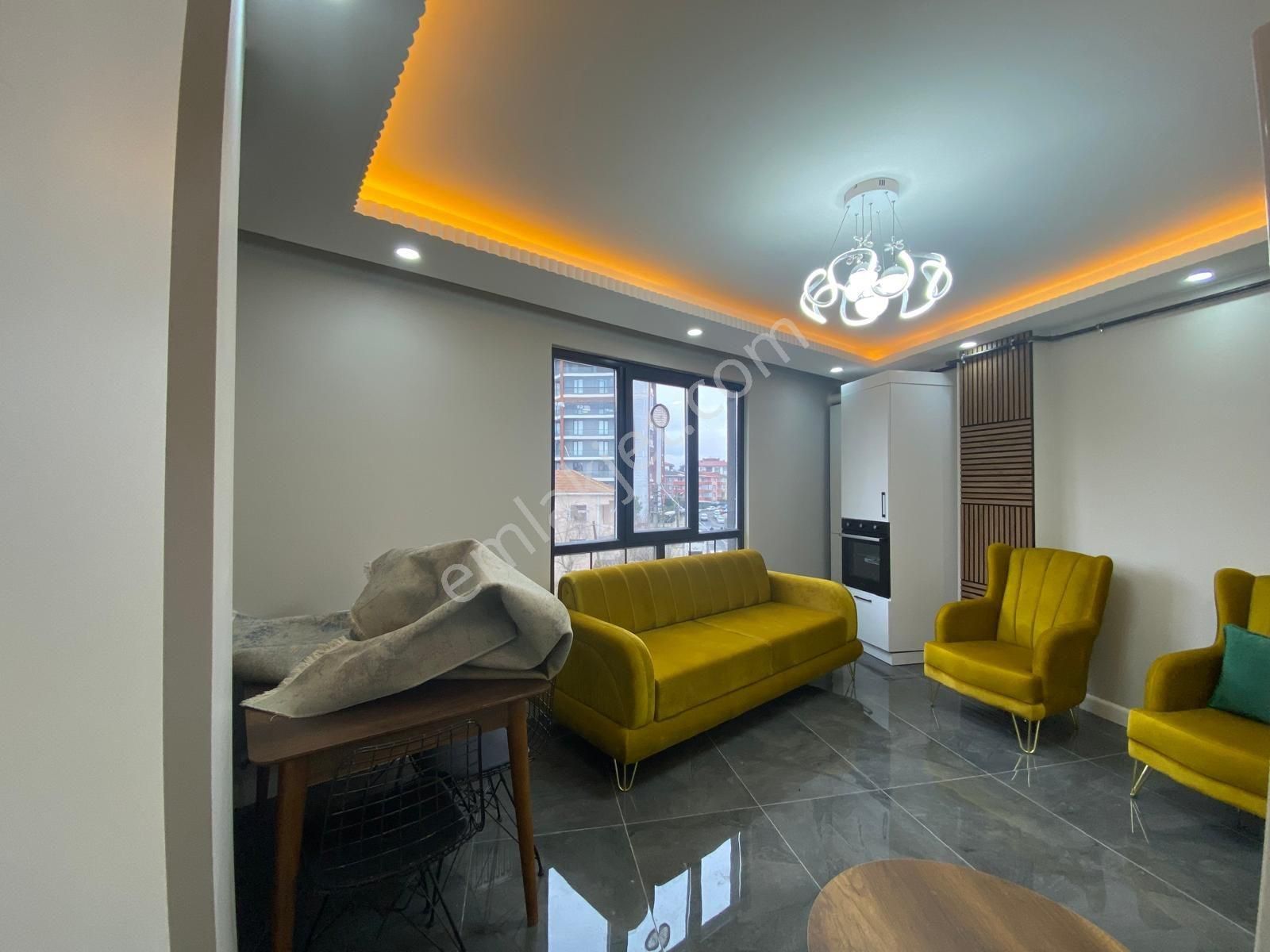 Veradan Tepe Mevkinde Satılık Lüks Eşyalı Kiracılı 1+1 Daire - Görsel 8