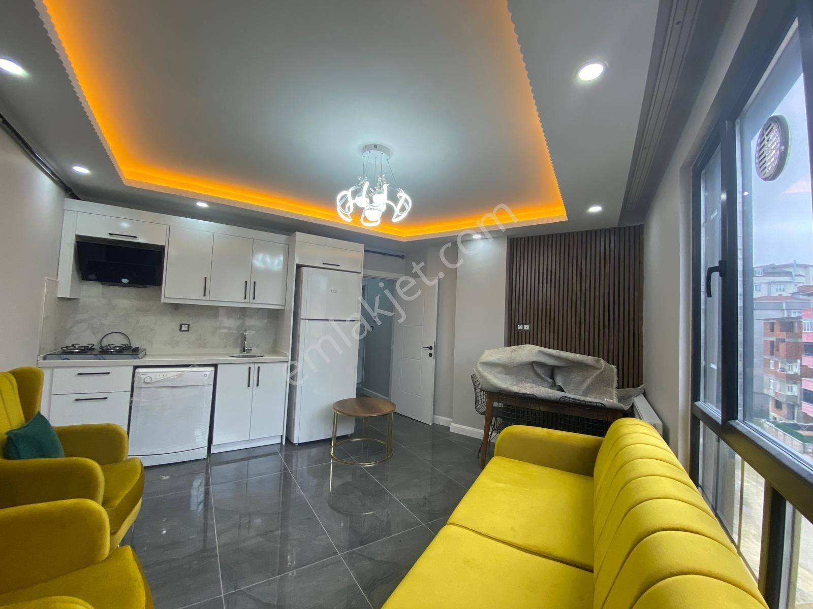 Veradan Tepe Mevkinde Satılık Lüks Eşyalı Kiracılı 1+1 Daire - Görsel 4