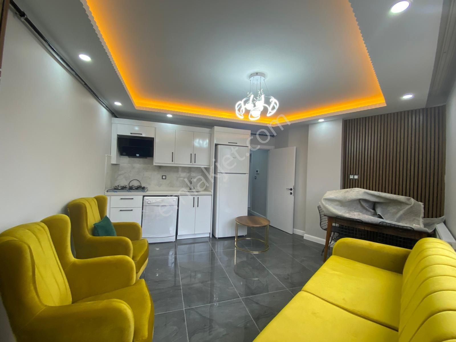 Veradan Tepe Mevkinde Satılık Lüks Eşyalı Kiracılı 1+1 Daire