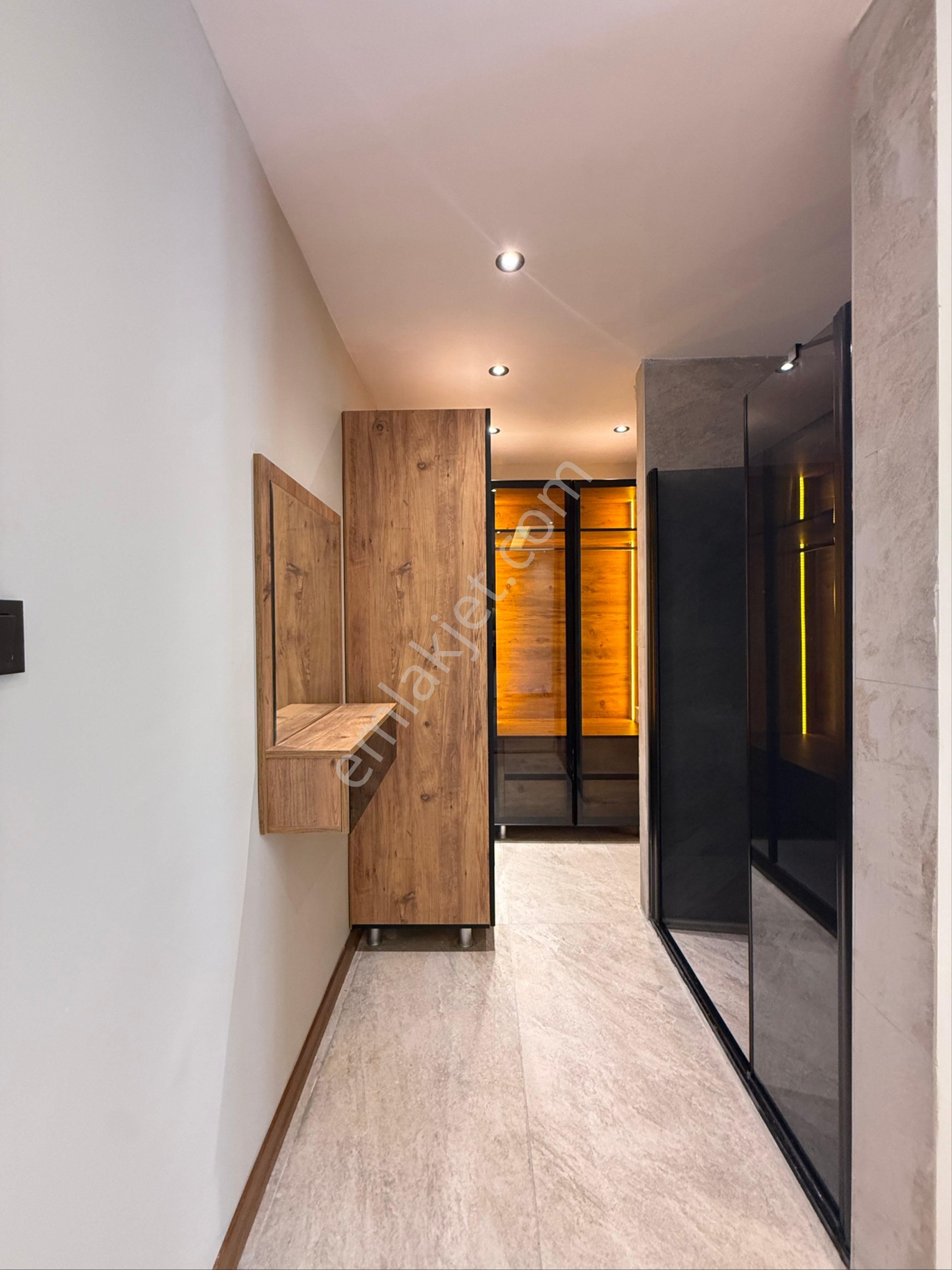 Remint’den Turgut Özal Bulvarı Üzeri 4+1 Açık Mutfak Çift Banyo Giy Odalı Hasarsız Satılık Daire!! - Görsel 11