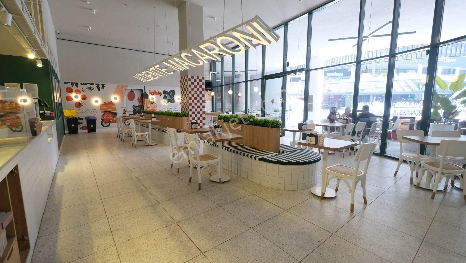 Velüx Avm De Devren Kiralık İşletme