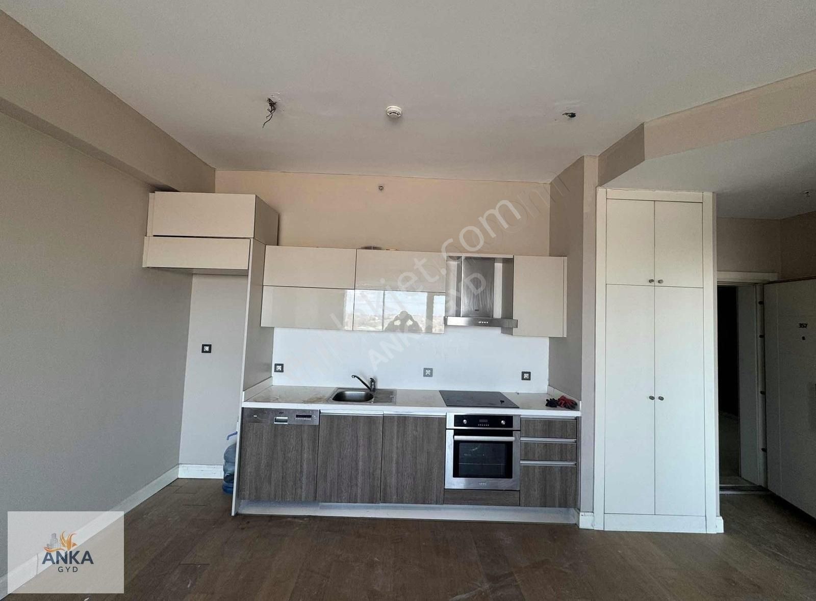 Viaport Venezia'da Şhr Mnz Kare Salon Boş Satılık 1+1 Daire - Görsel 20