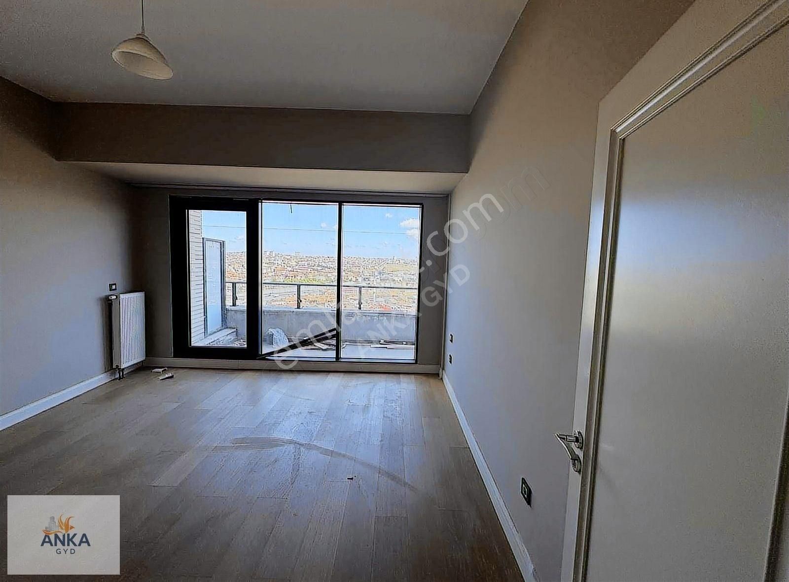 Viaport Venezia'da Şhr Mnz Kare Salon Boş Satılık 1+1 Daire - Görsel 24